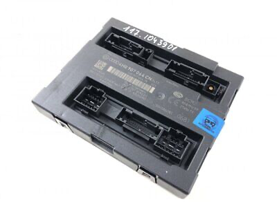 AUDI Computer Control Module 