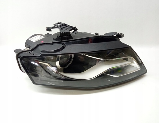 AUDI Headlamp Unit Assembly- RH